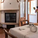 Le Pine By Interhome Hébergement de vacances Galbino