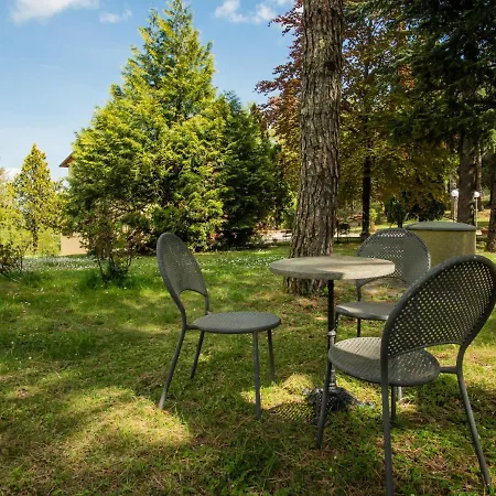 Le Pine By Interhome