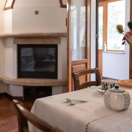 Le Pine By Interhome Casa vacanze Galbino